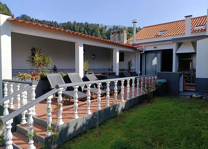 Casa de Férias Oliveira *